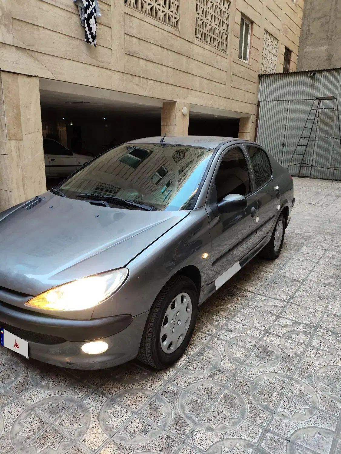 پژو ۲۰۶ صندوق دار v20 - 1387