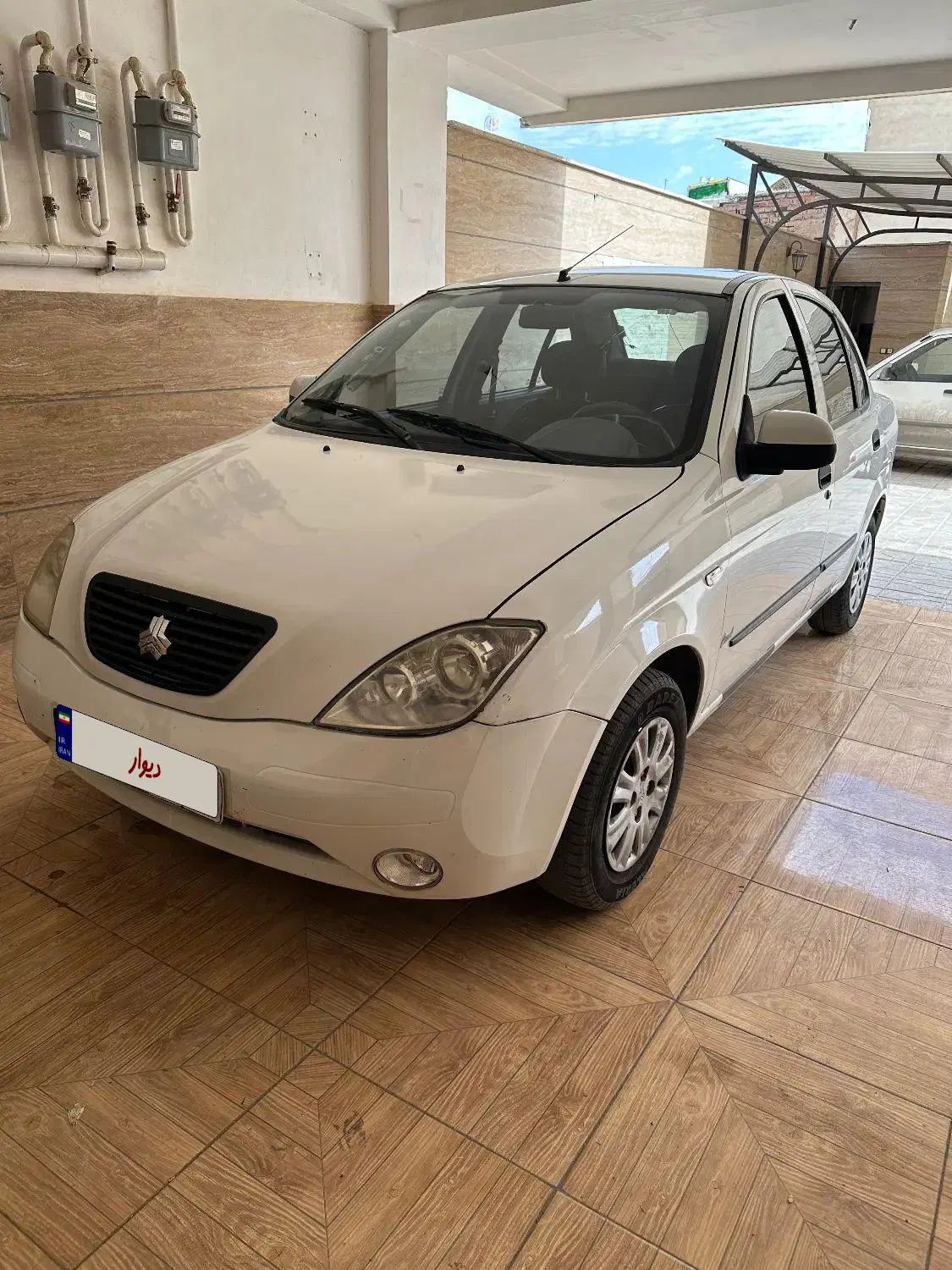 تیبا صندوق دار SX - 1396