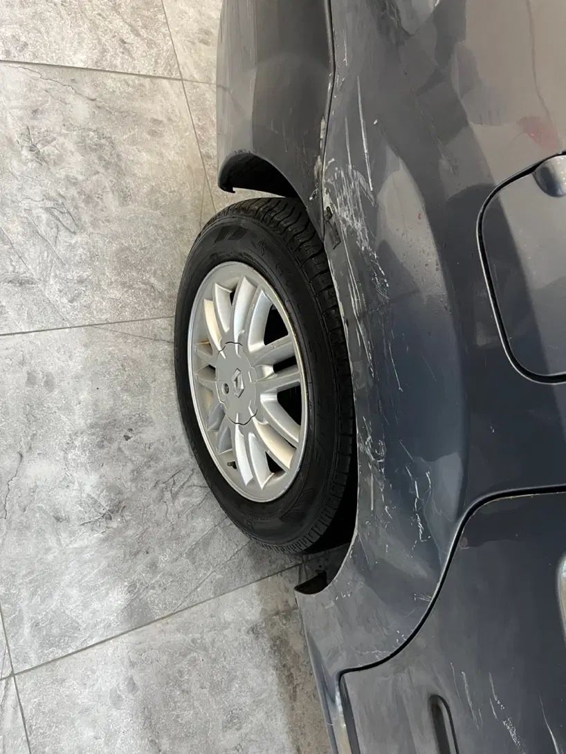رنو تندر 90 E2 - 1386