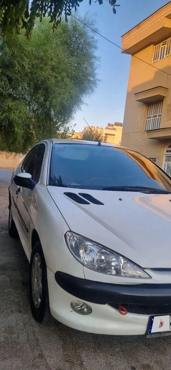 پژو ۲۰۶ صندوق دار v8 - 1389