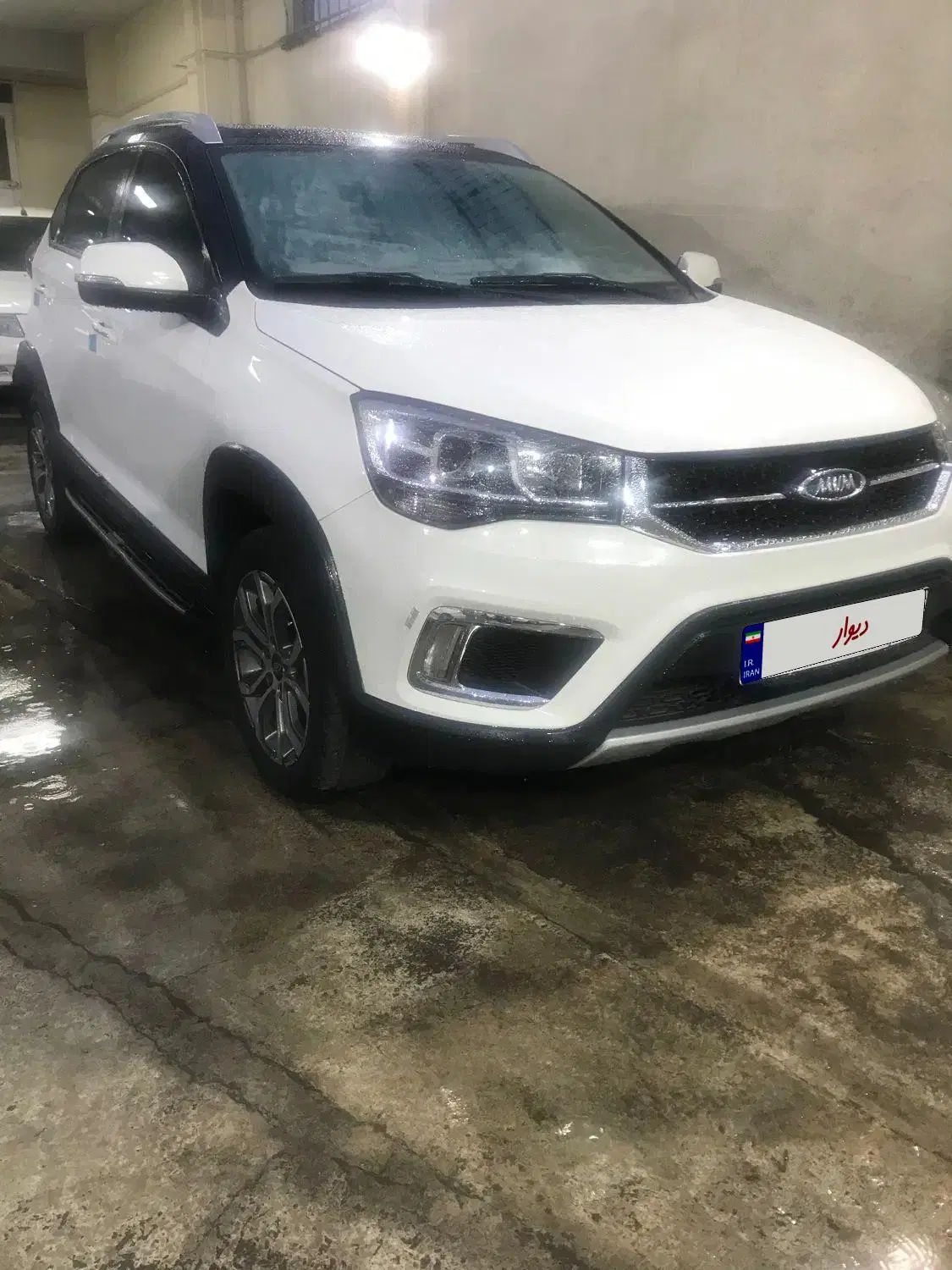 خودرو ام وی ام، X22 آگهی ann_20551497
