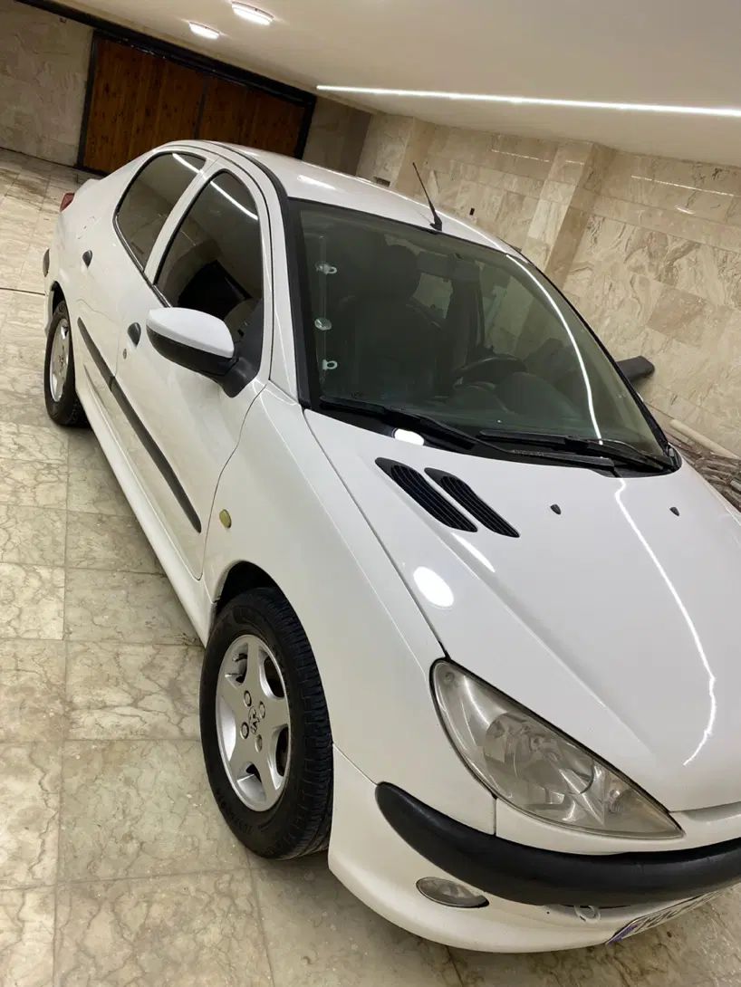 پژو ۲۰۶ صندوق دار v8 - 1391