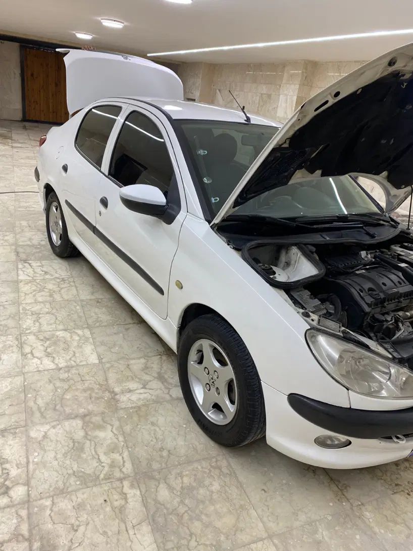 پژو ۲۰۶ صندوق دار v8 - 1391