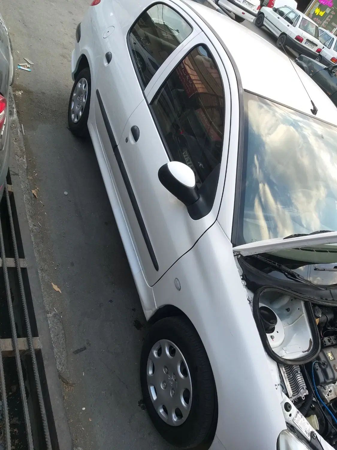 پژو ۲۰۶ صندوق دار v20 - 1388