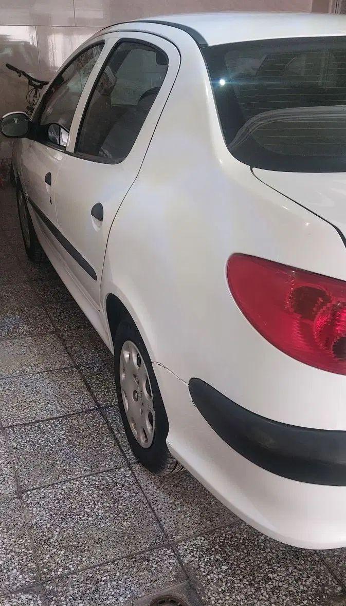 پژو ۲۰۶ صندوق دار v8 - 1395