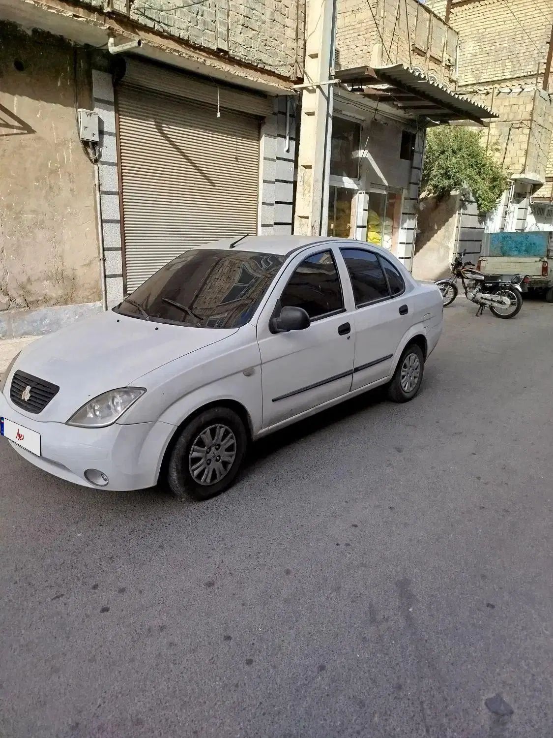 تیبا صندوق دار SX - 1396