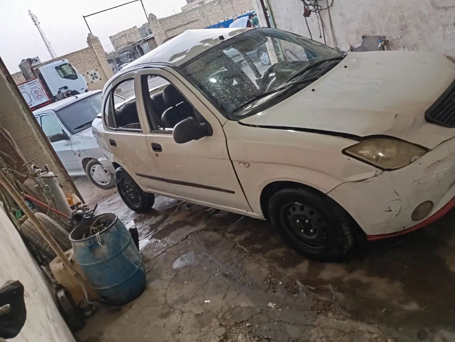 تیبا صندوق دار SX - 1396