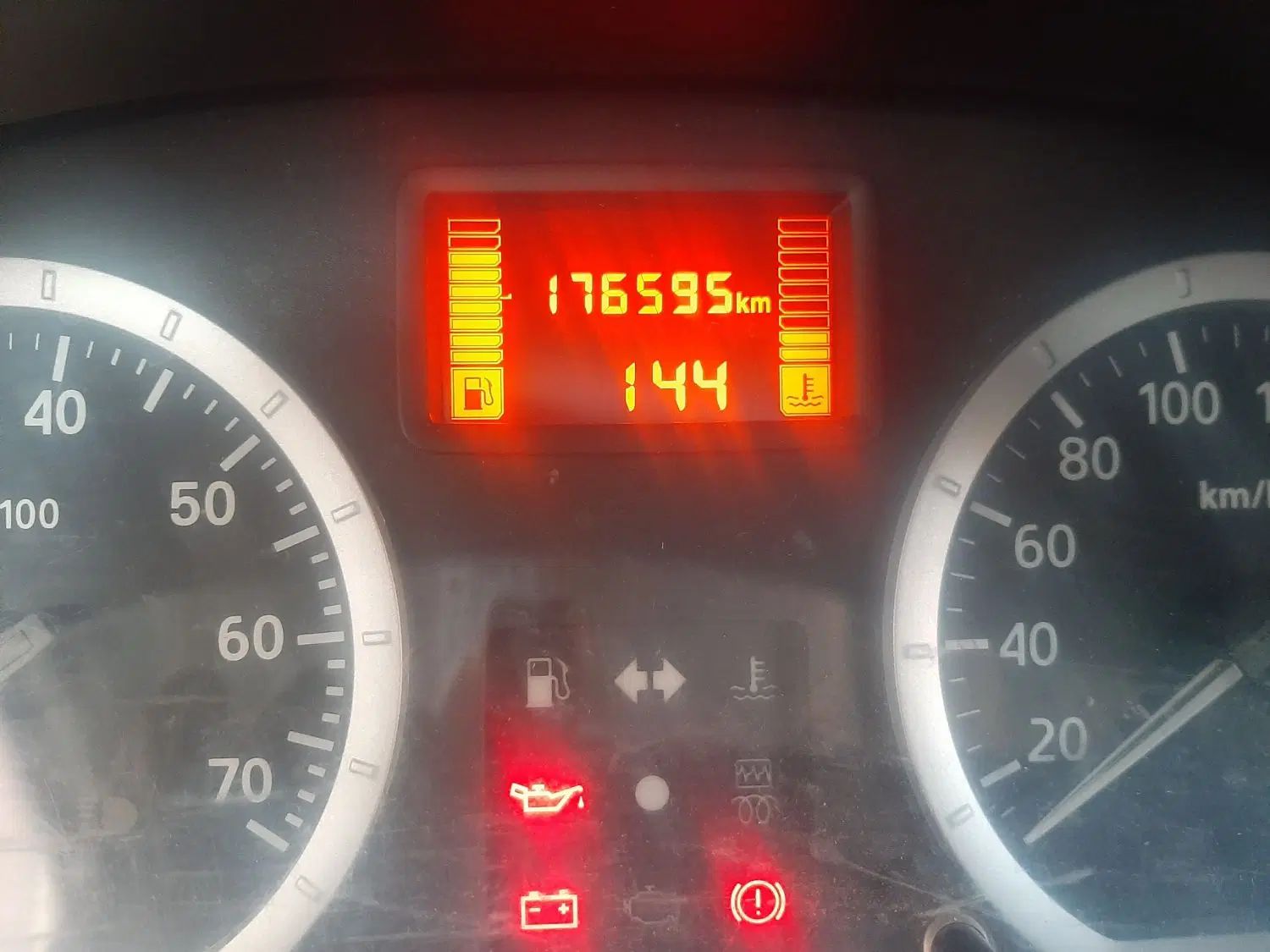 رنو تندر 90 E2 - 1396