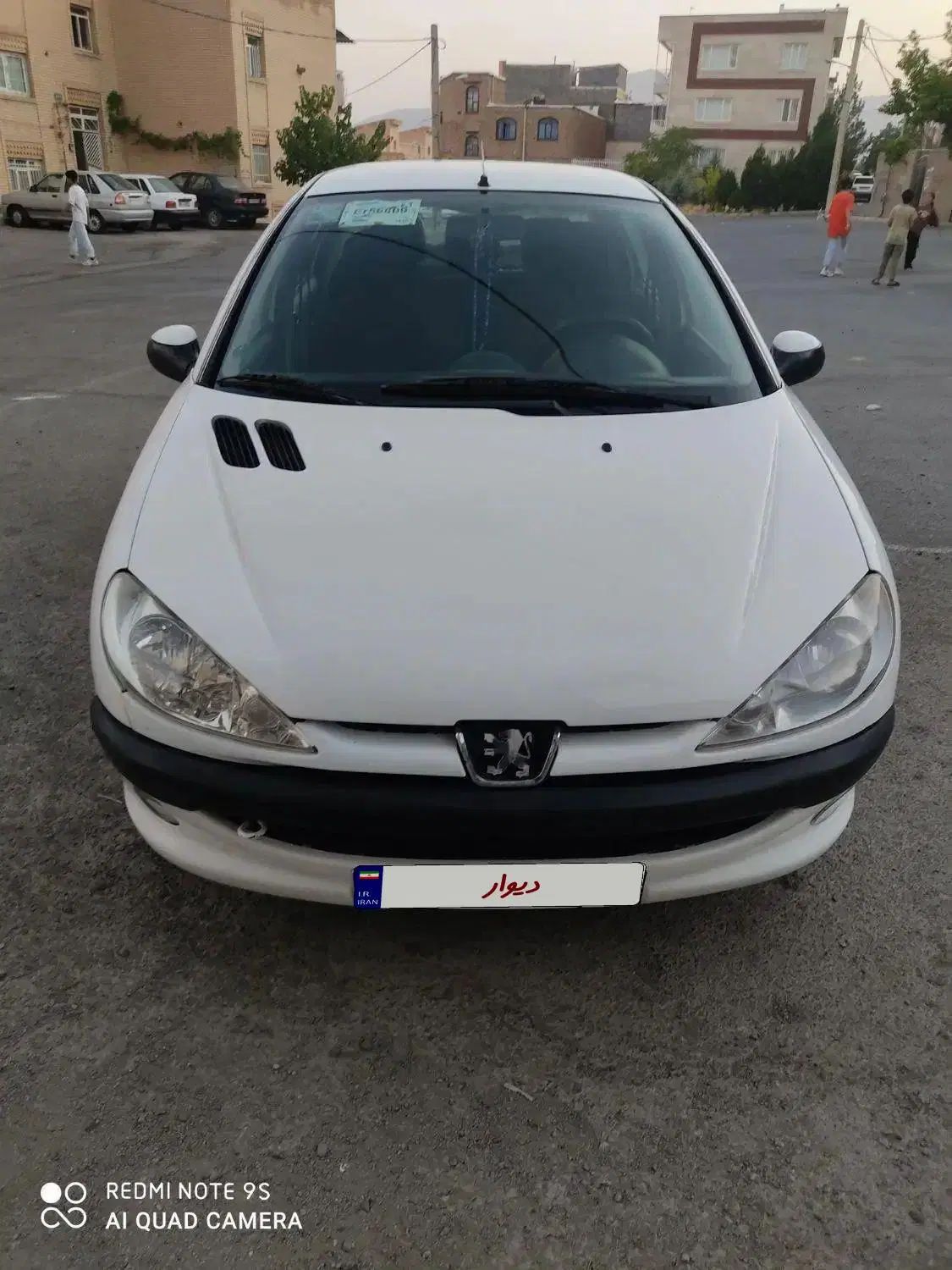 پژو ۲۰۶ صندوق دار v8 - 1390