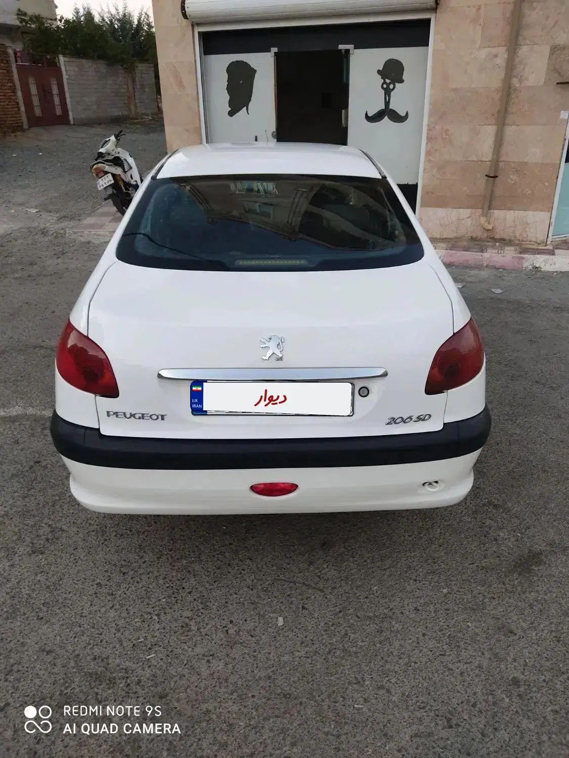 پژو ۲۰۶ صندوق دار v8 - 1390