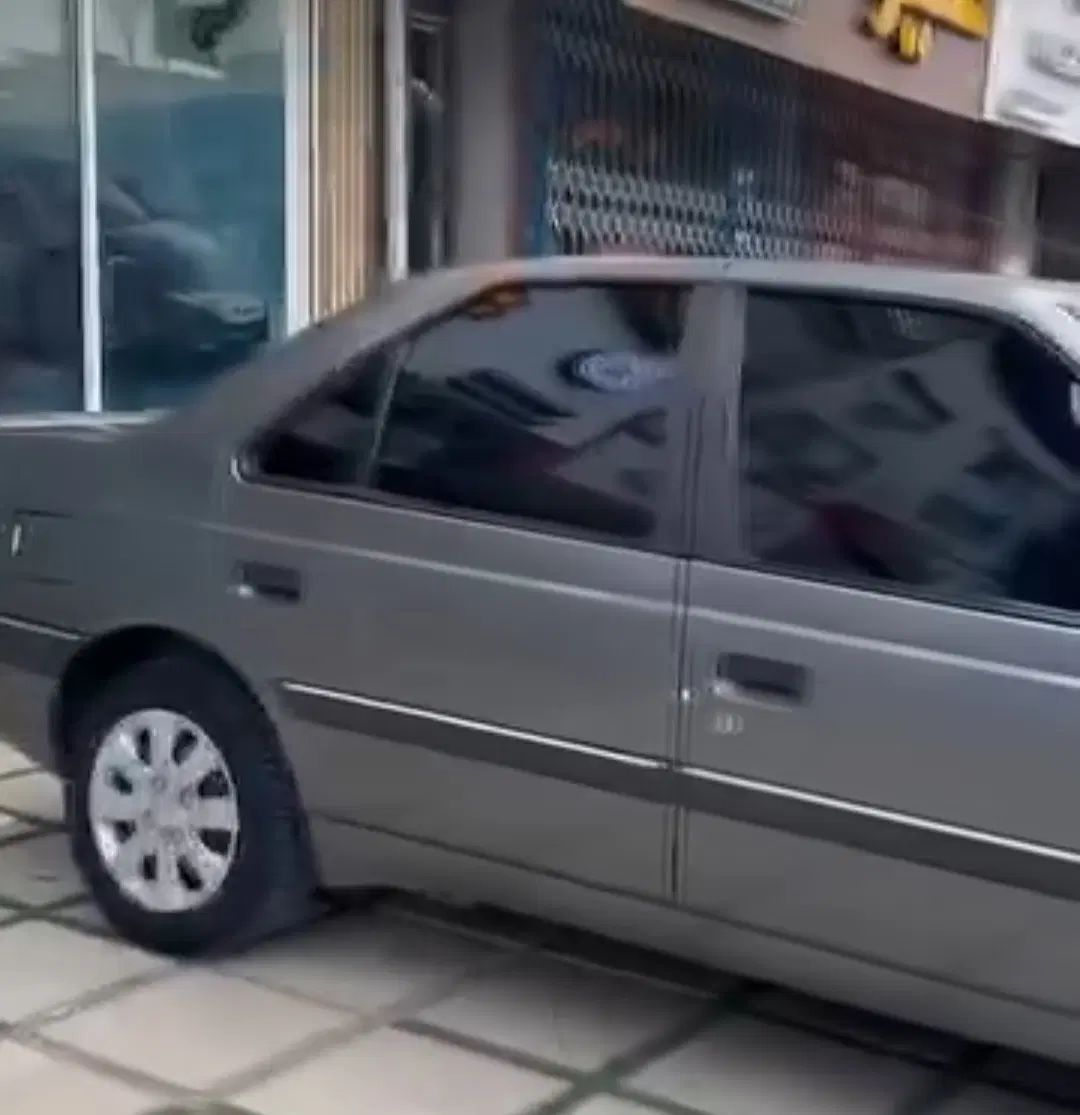 پژو 405 SLX بنزینی TU5 - 1391