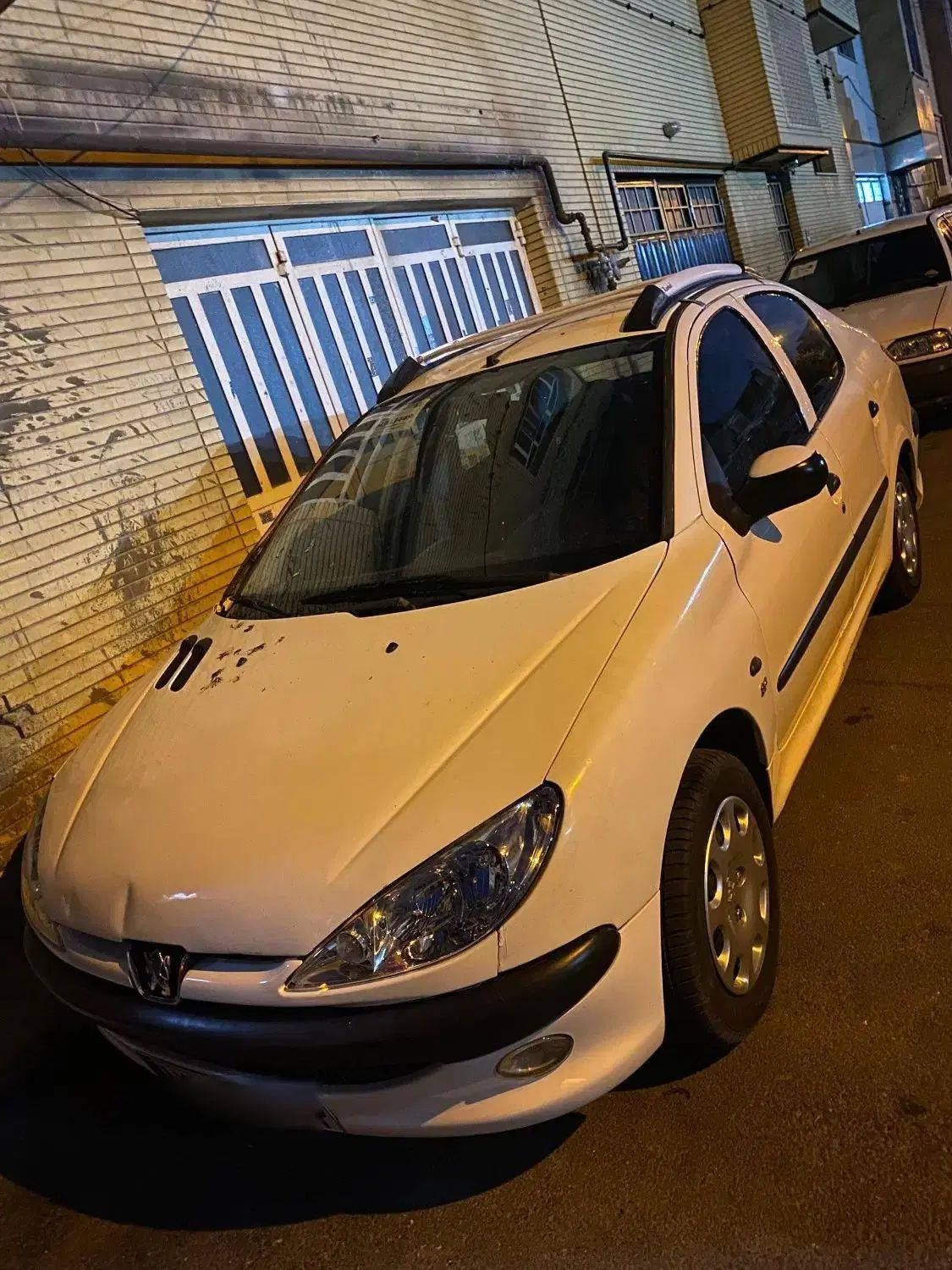 پژو ۲۰۶ صندوق دار v8 - 1394