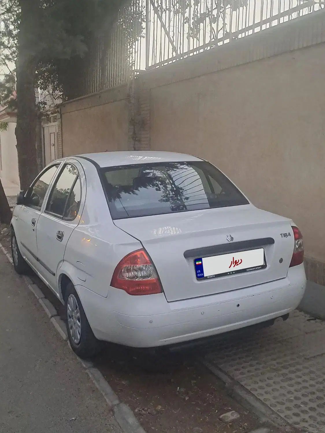 تیبا صندوق دار EX - 1395