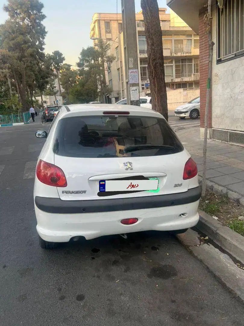پژو 206 تیپ 2 - 1395