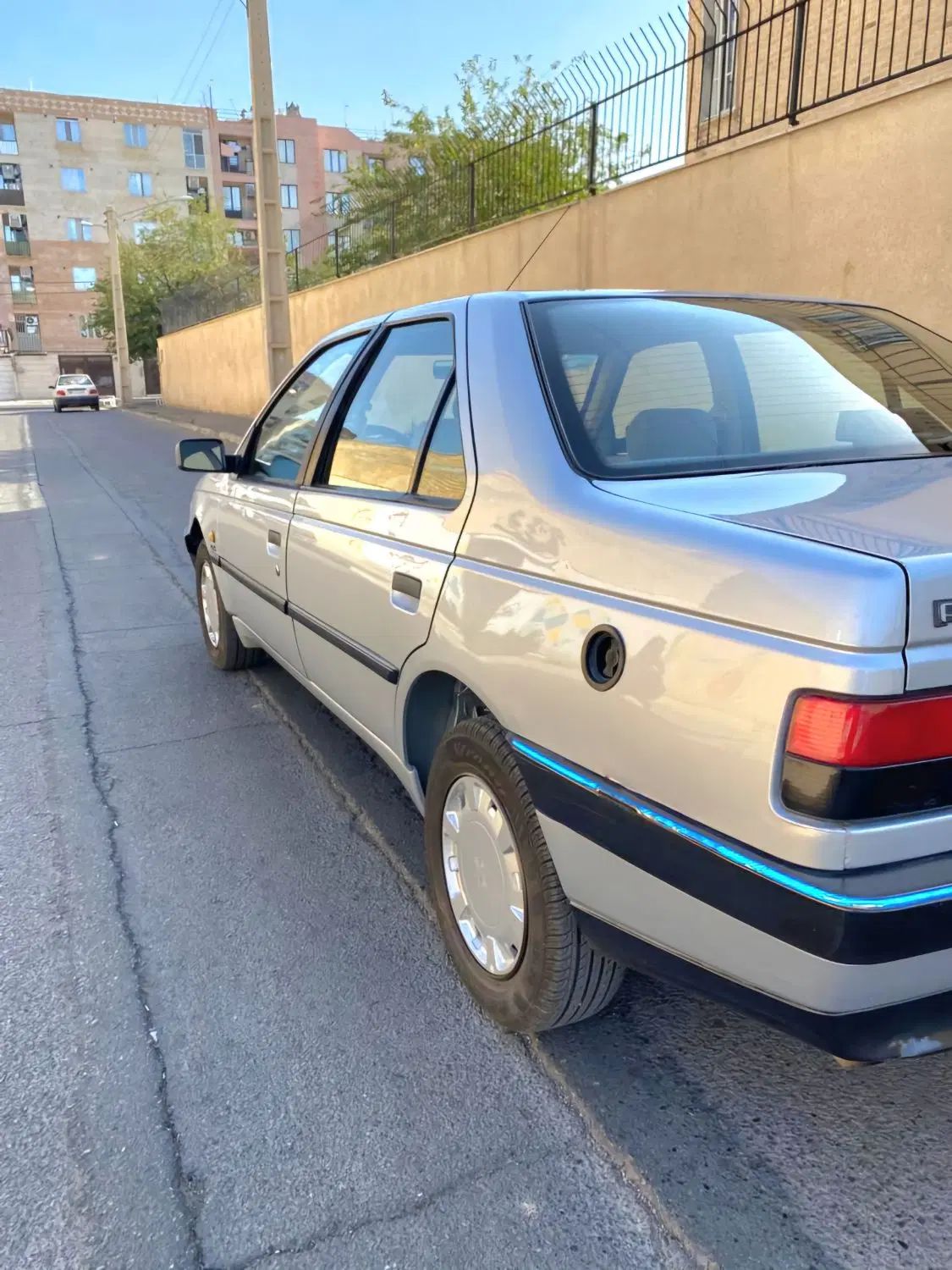 پژو 405 GLX - دوگانه سوز - 1390