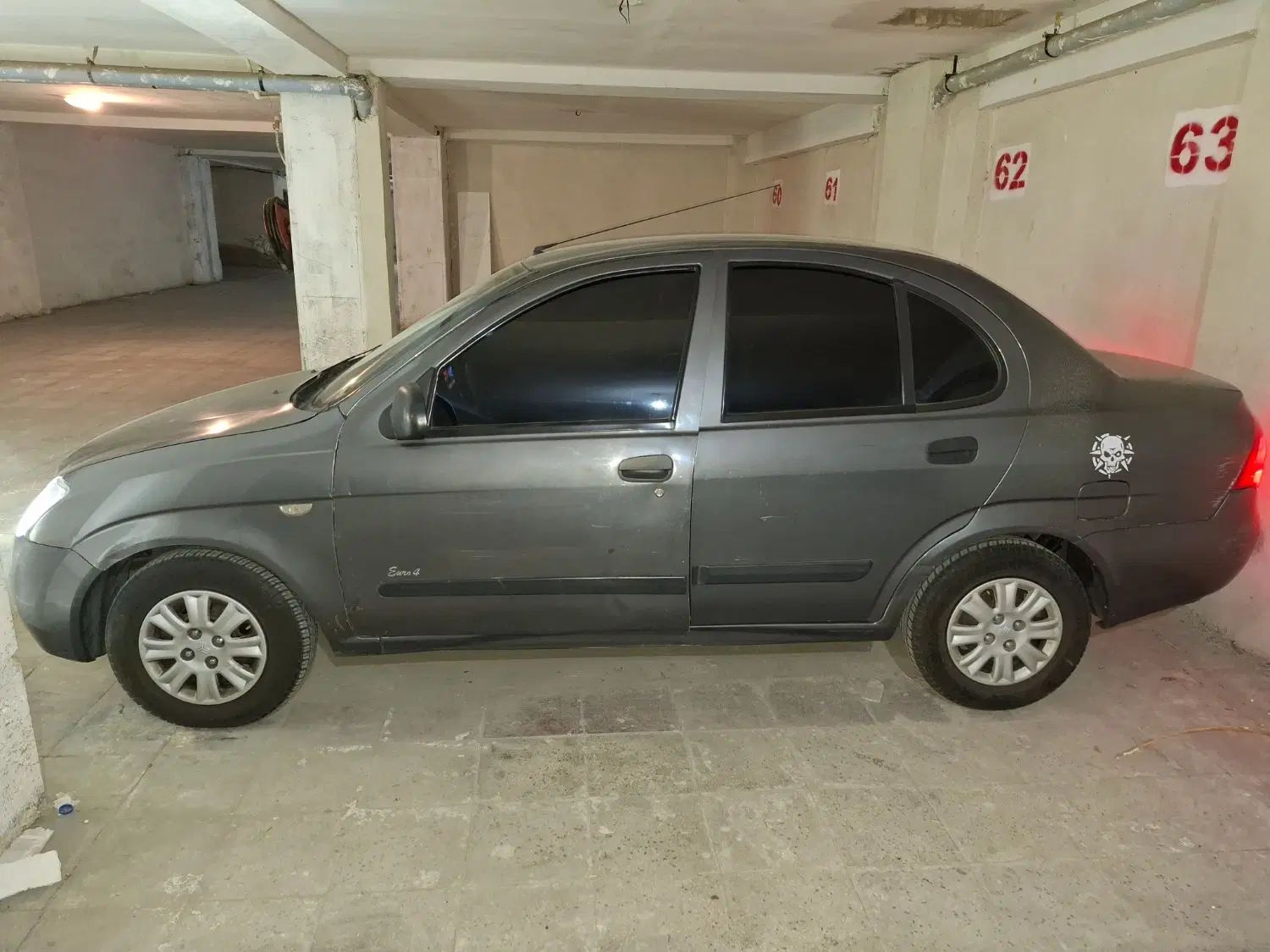 تیبا صندوق دار SL - 1392