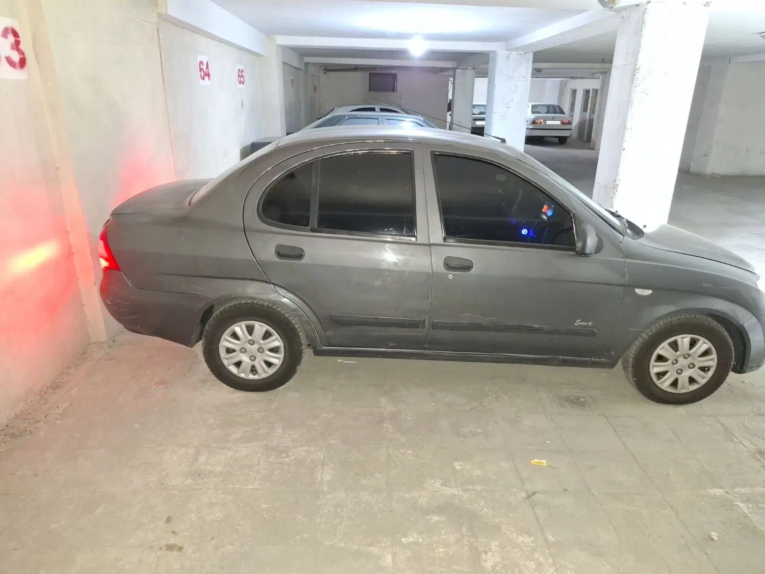 تیبا صندوق دار SL - 1392