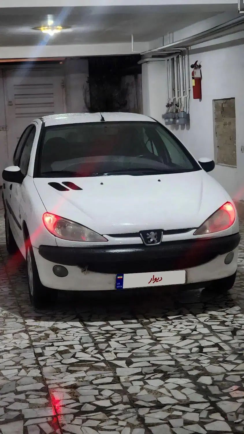 پژو ۲۰۶ صندوق دار v20 - 1390