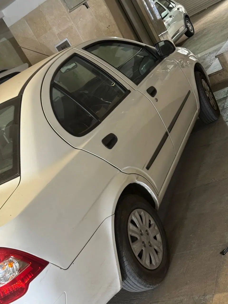 تیبا صندوق دار SX - 1399