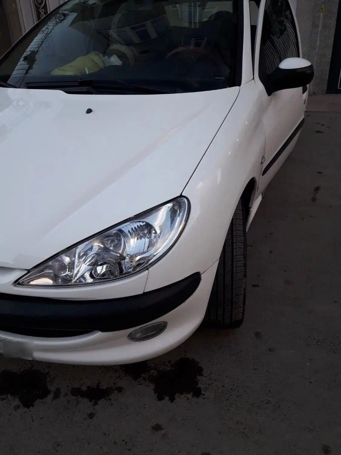 پژو ۲۰۶ صندوق دار v8 - 1395