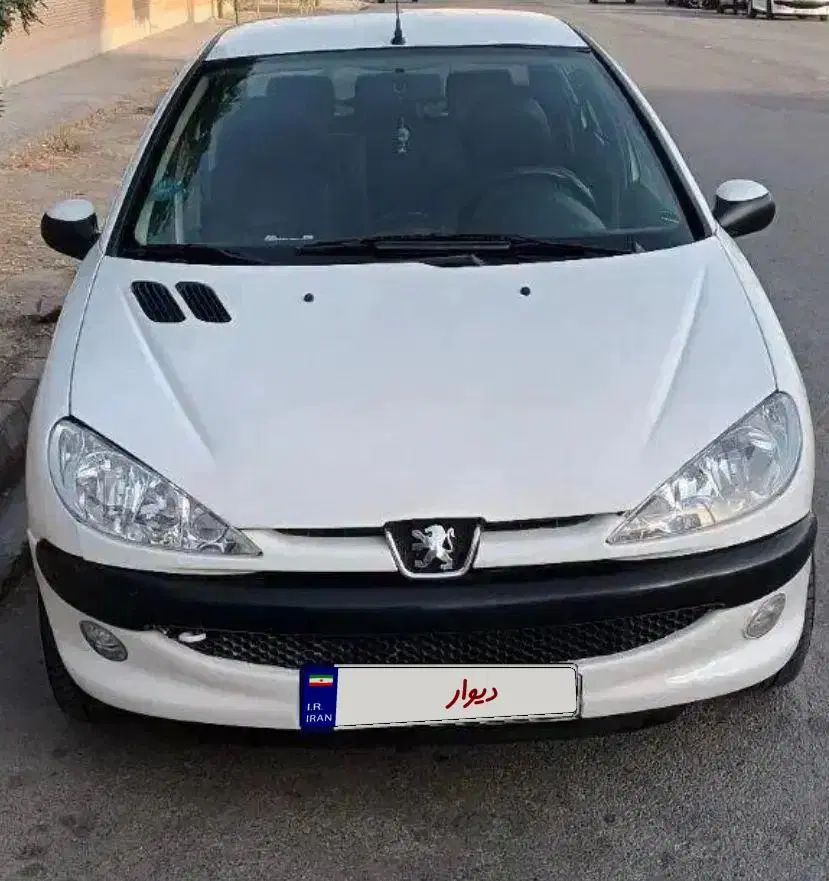 پژو ۲۰۶ صندوق دار v8 - 1398