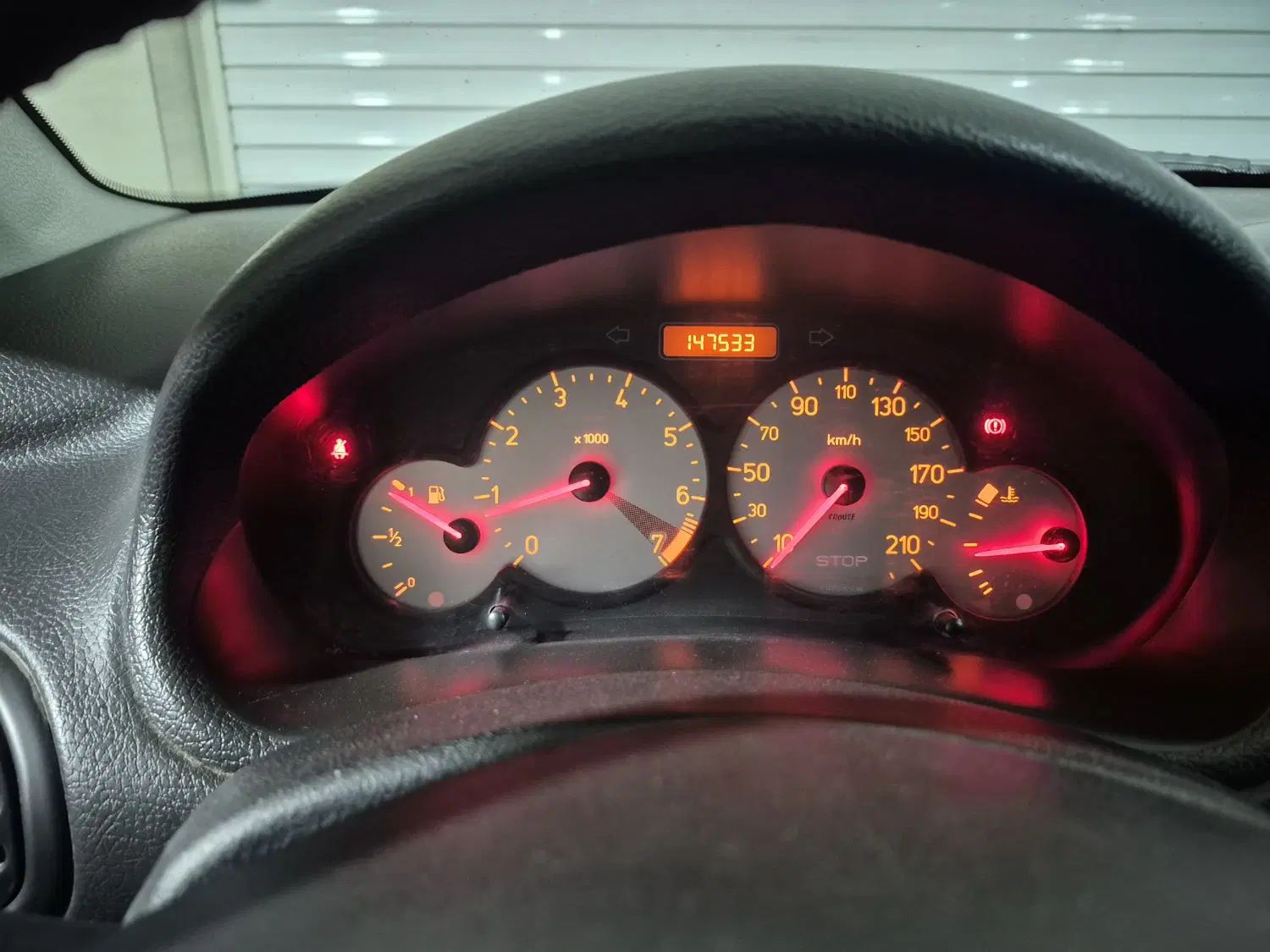 پژو ۲۰۶ صندوق دار v8 - 1398