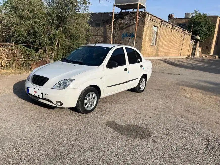 تیبا صندوق دار SX - 1399