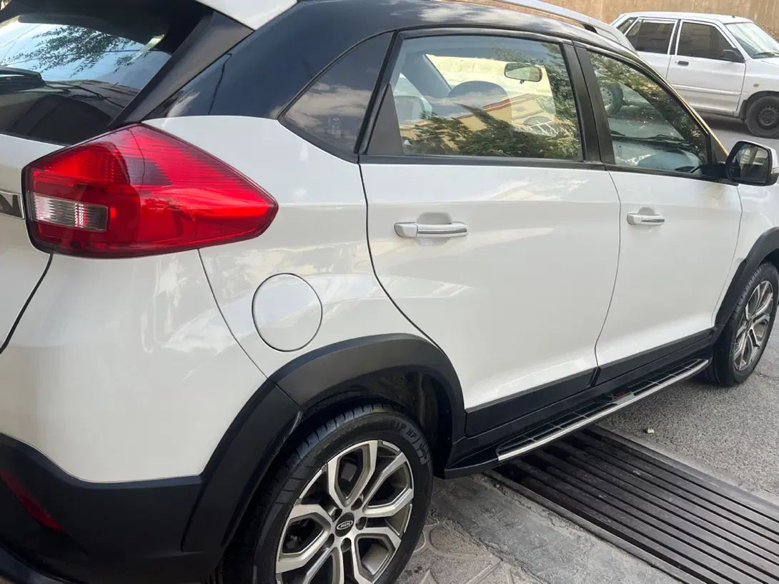 ام وی ام X22 دنده ای اسپرت اکسلنت - 1397