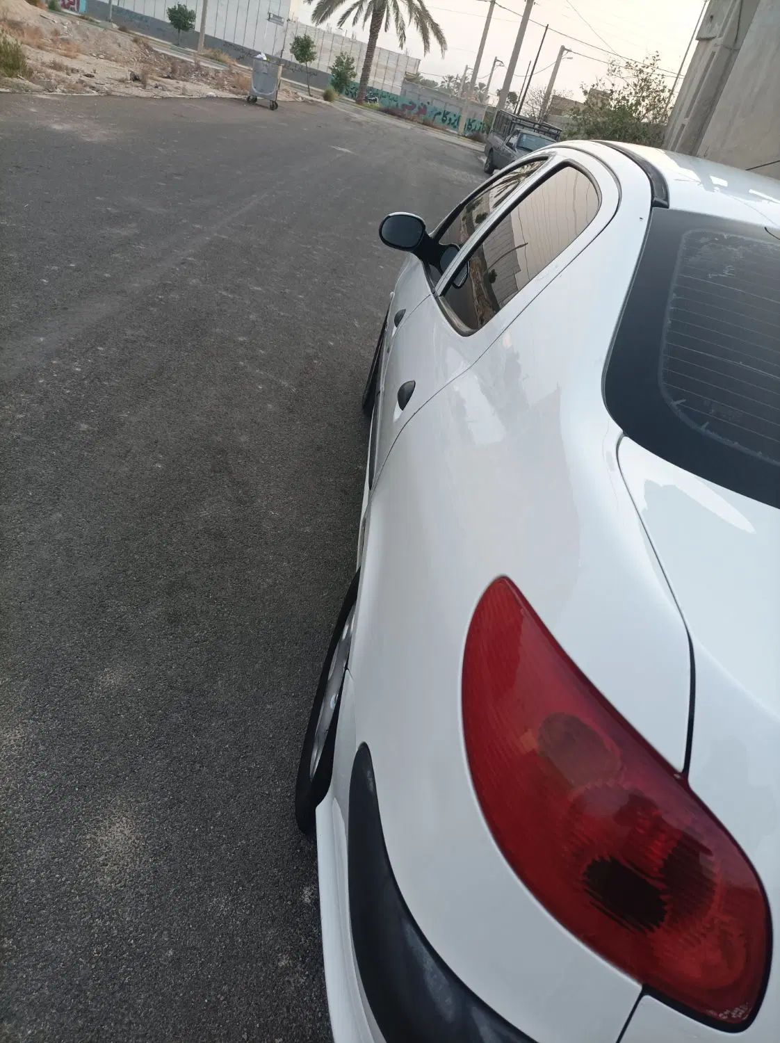 پژو ۲۰۶ صندوق دار v8 - 1394
