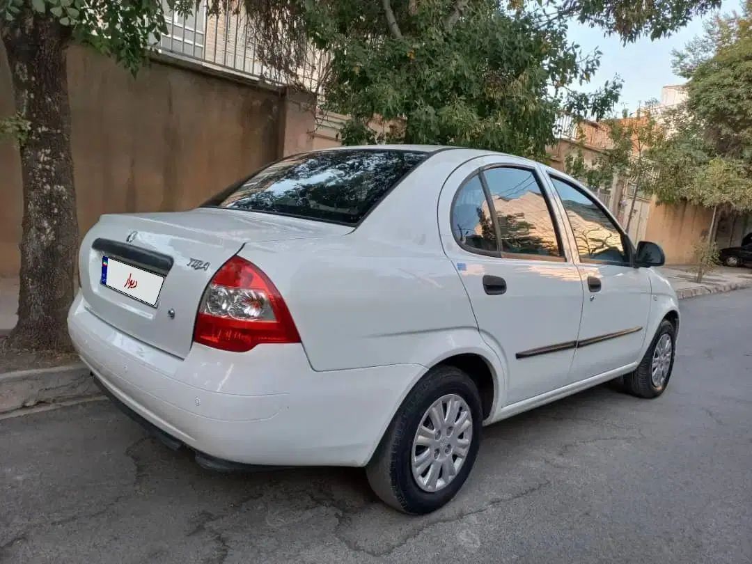 تیبا صندوق دار SX - 1399