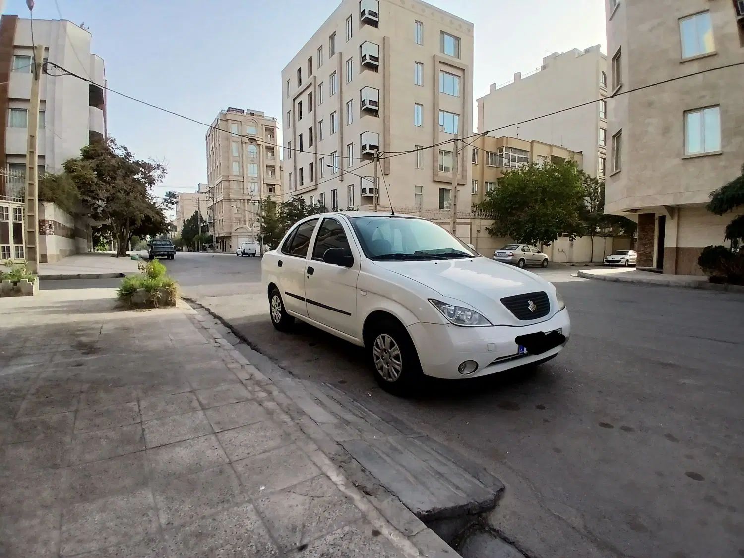 تیبا صندوق دار SX - 1399