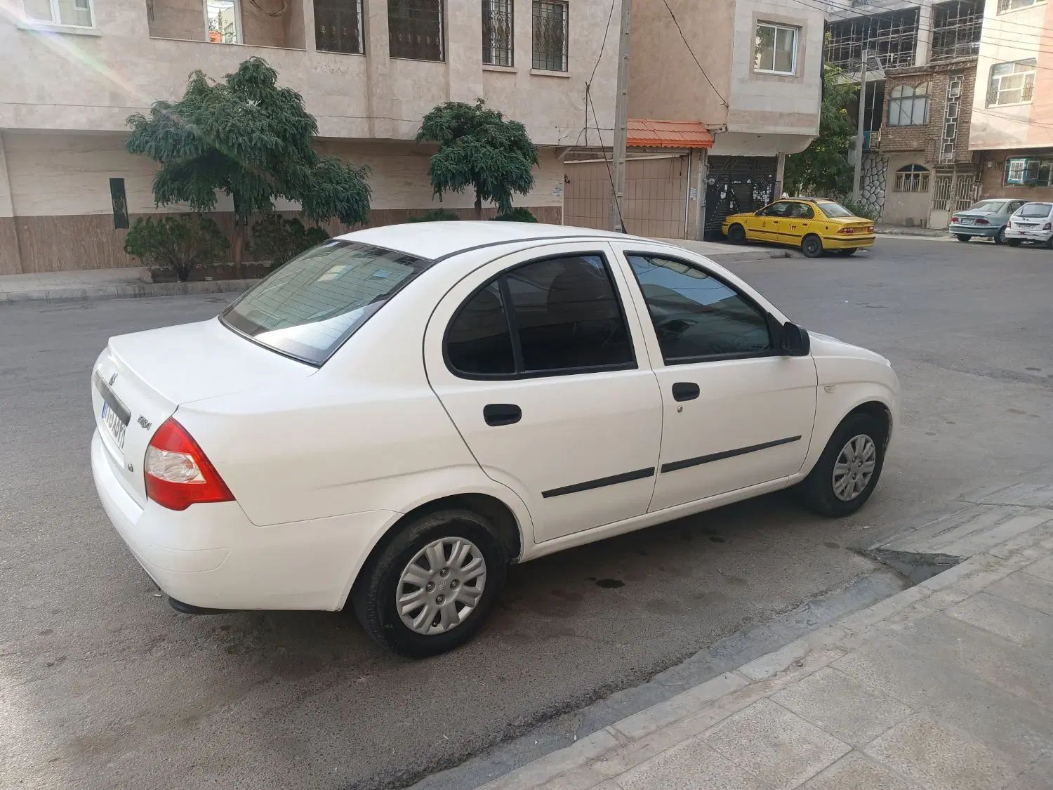 تیبا صندوق دار SX - 1399