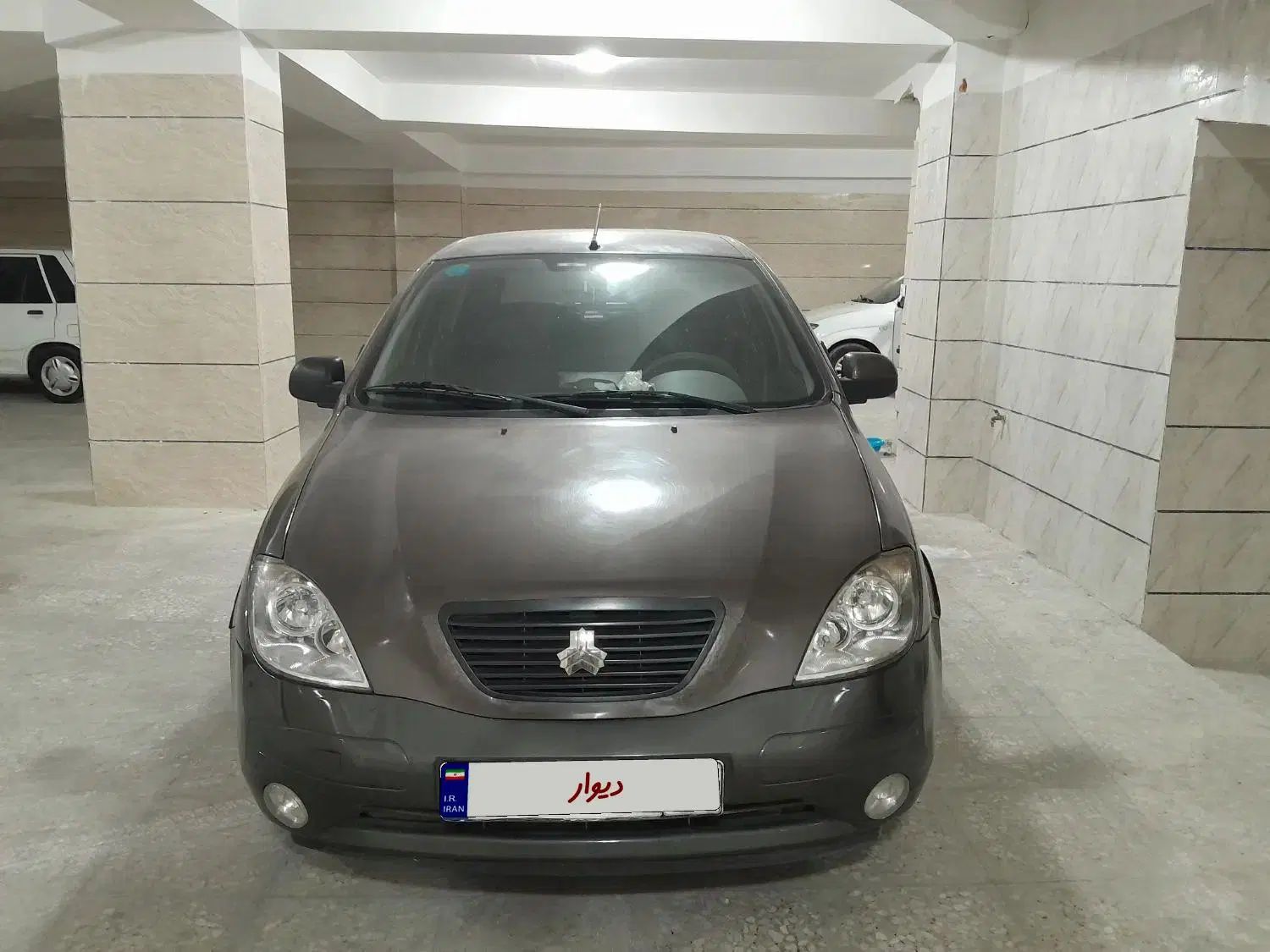 تیبا صندوق دار LX - 1391