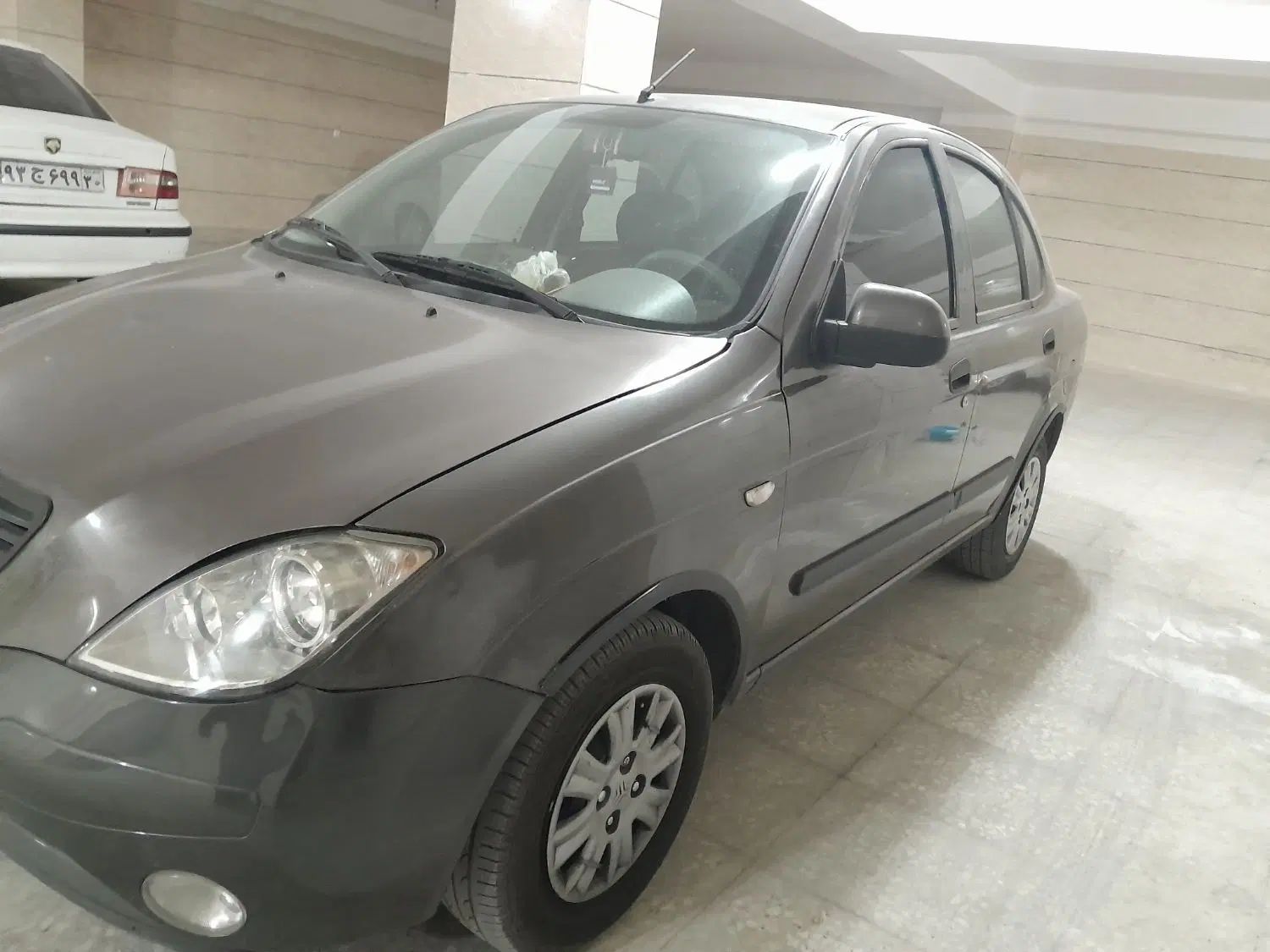 تیبا صندوق دار LX - 1391