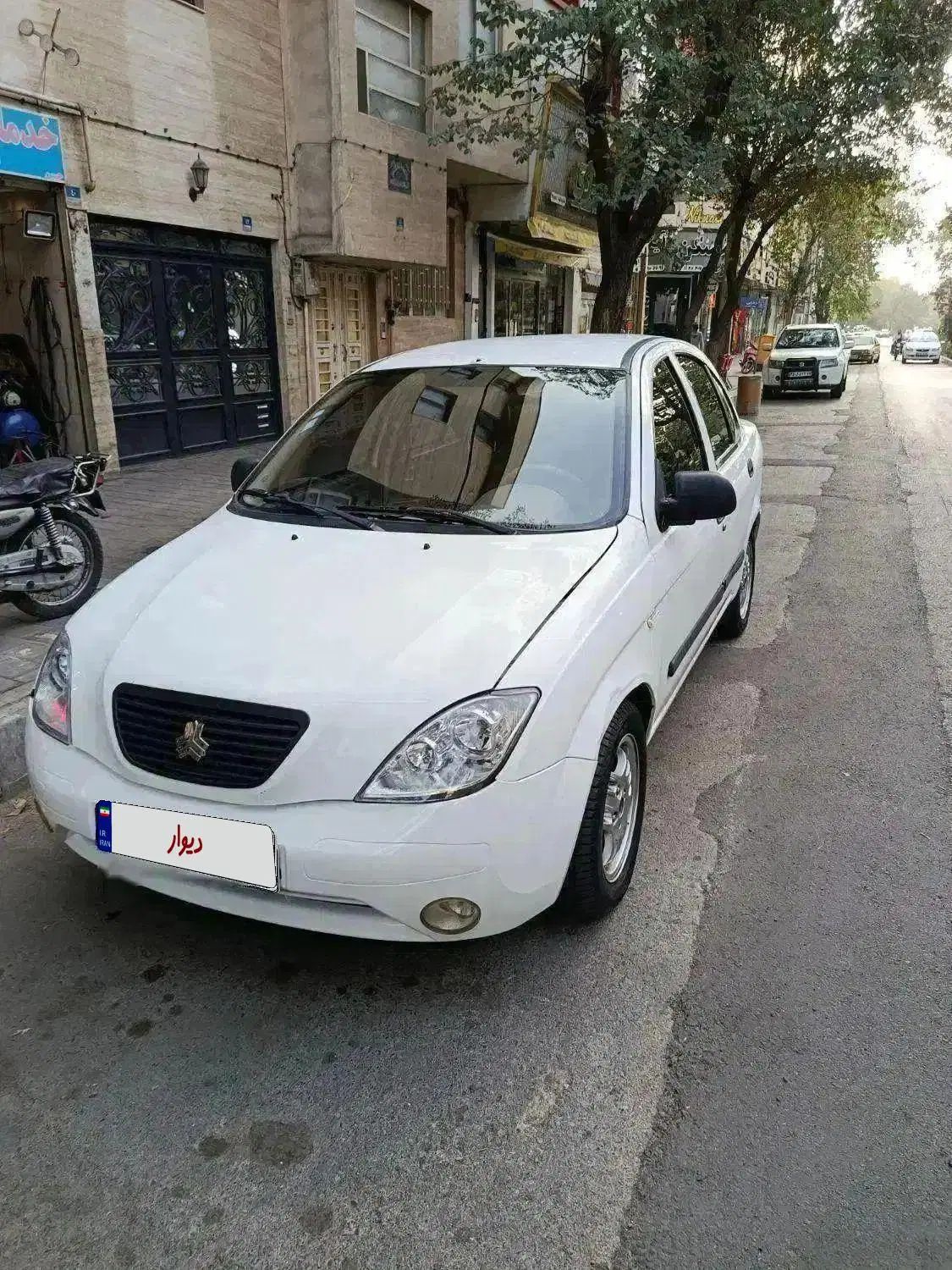 تیبا صندوق دار EX - 1394