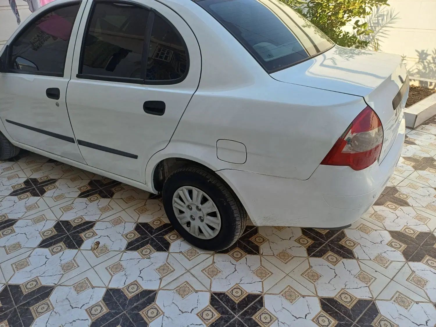 تیبا صندوق دار SX - 1399