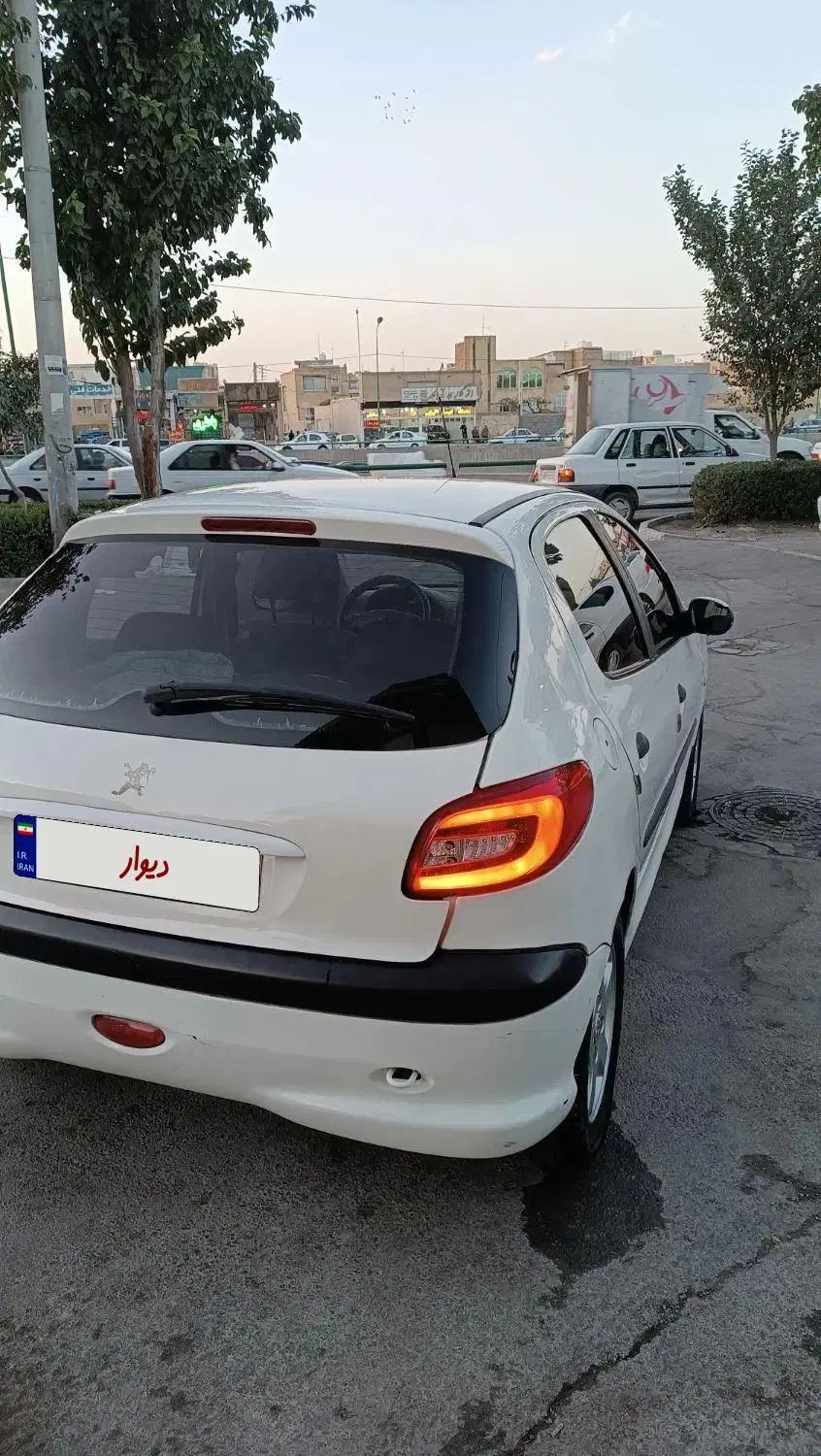 پژو 206 تیپ 3 - 1389