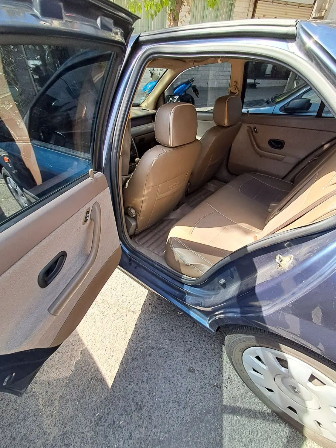 سمند LX XU7 - 1395