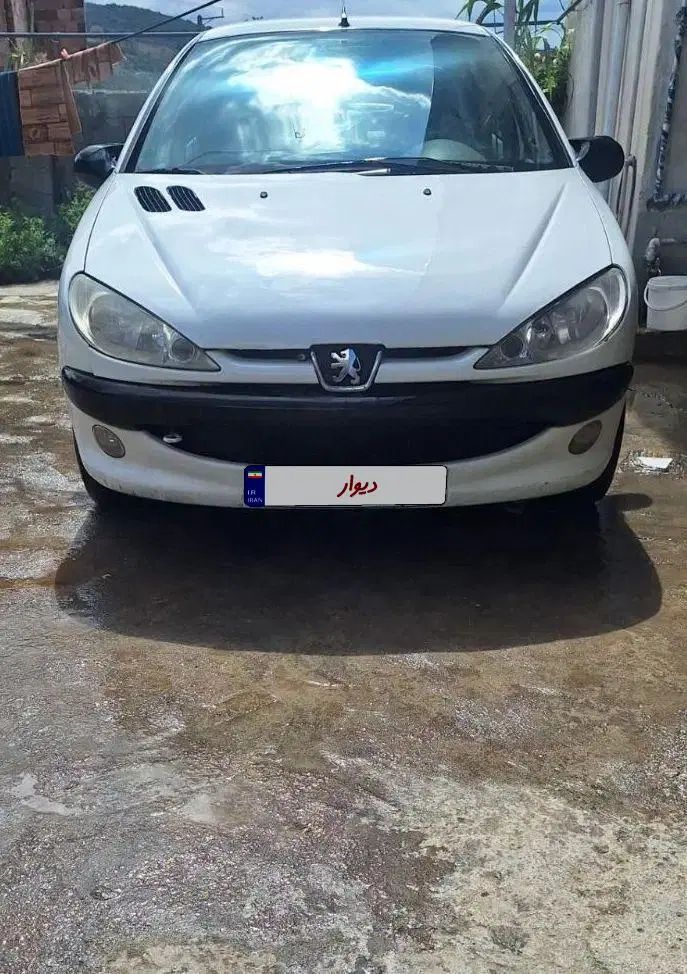 پژو ۲۰۶ صندوق دار v8 - 1393