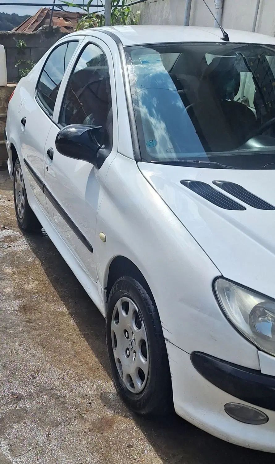 پژو ۲۰۶ صندوق دار v8 - 1393