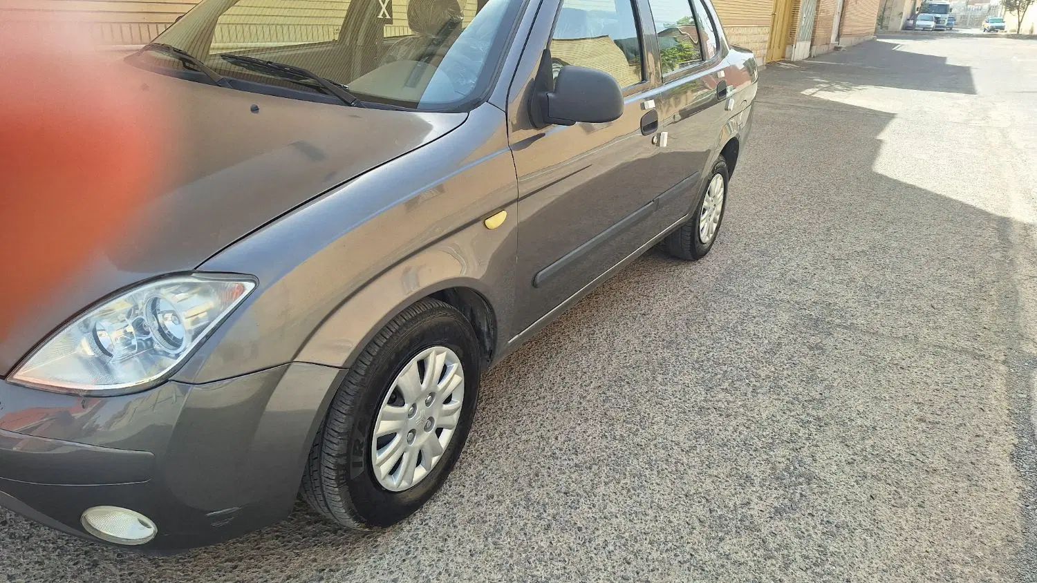 تیبا صندوق دار SX - 1392