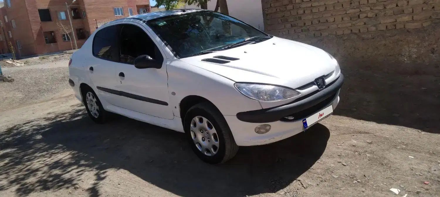 پژو ۲۰۶ صندوق دار v8 - 1390