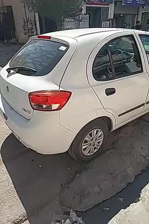 خودرو تیبا، 2 آگهی ann_20558204