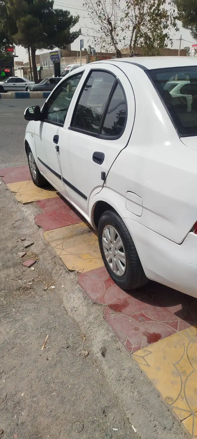 تیبا صندوق دار SX - 1392