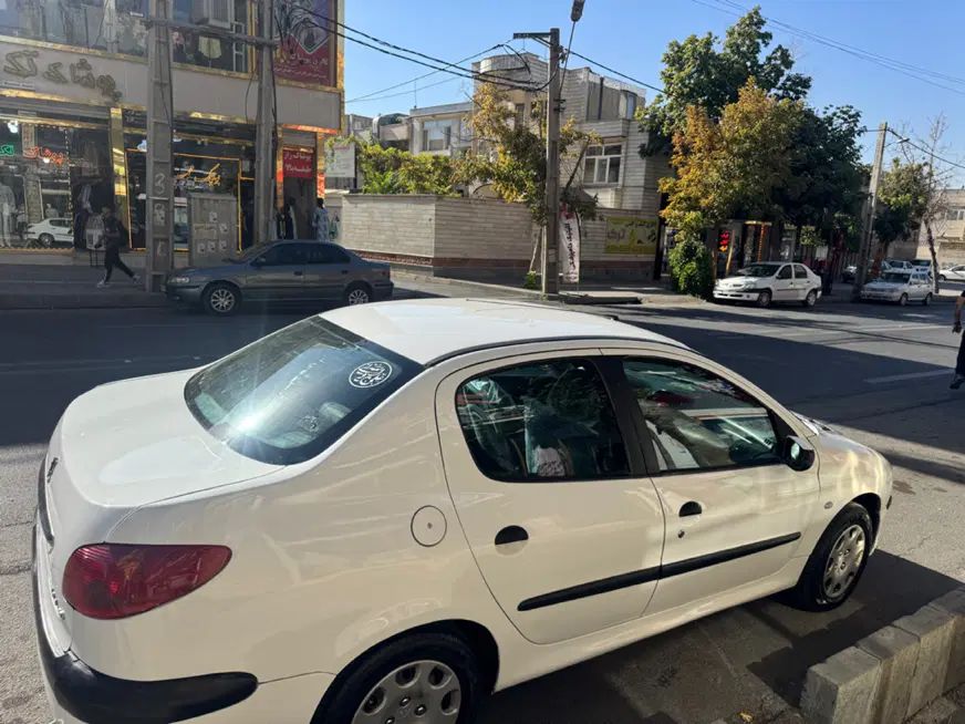 پژو ۲۰۶ صندوق دار v1 - 1390