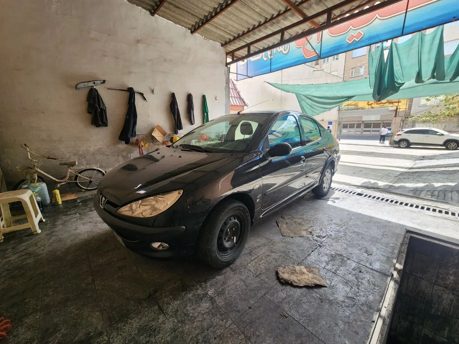 پژو ۲۰۶ صندوق دار v8 - 1395