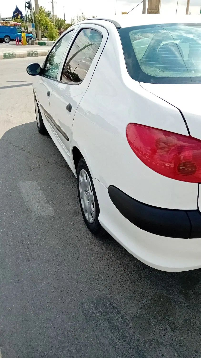 پژو ۲۰۶ صندوق دار v8 - 1395