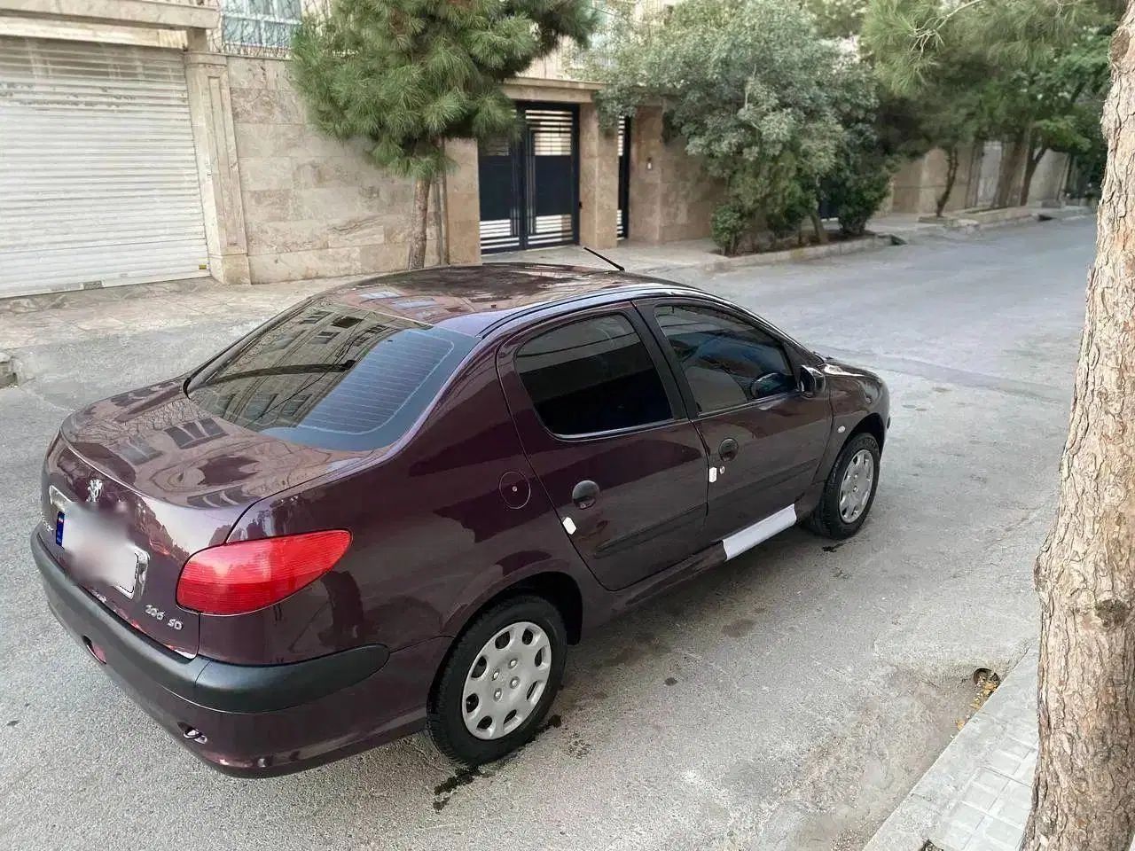 پژو ۲۰۶ صندوق دار v20 - 1389