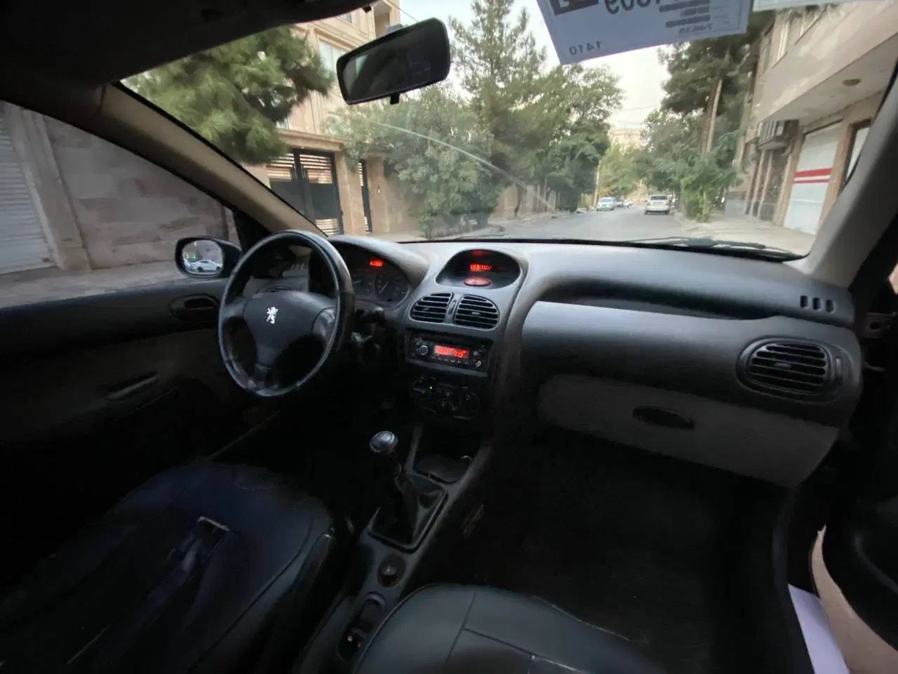 پژو ۲۰۶ صندوق دار v20 - 1389