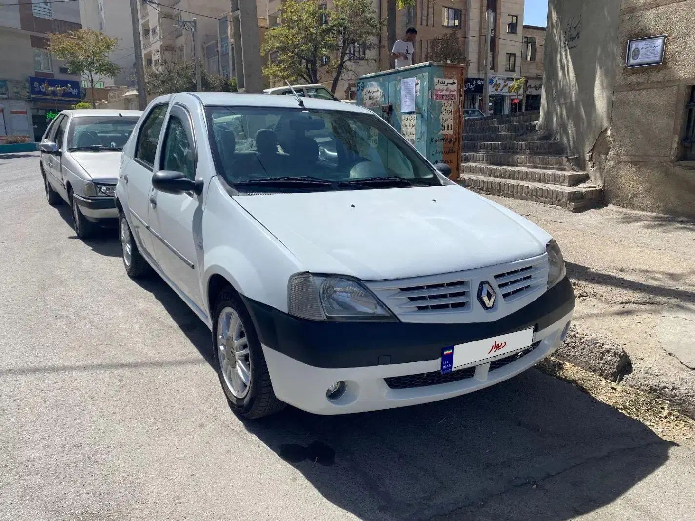 خودرو رنو، تندر 90 آگهی ann_20559145